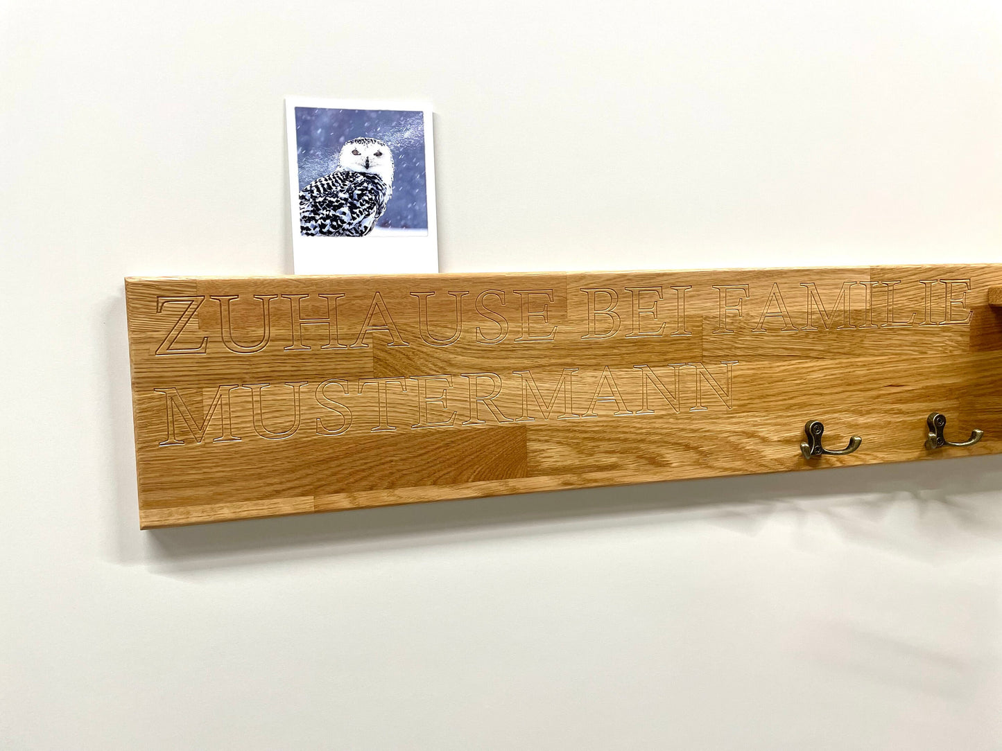 Hochwertige Garderobe mit Wunschgravur / Personalisierte Garderobe / Rustikale Garderobe / Garderobe mit Ablage / Eingangsbereich