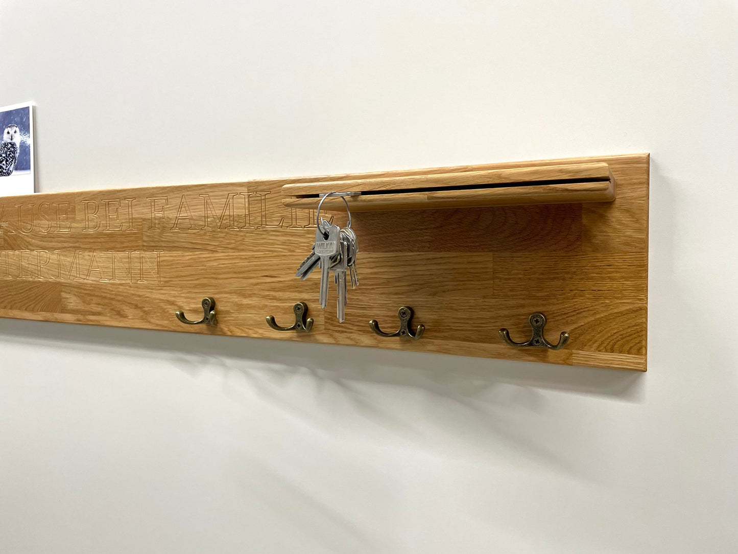 Hochwertige Garderobe mit Wunschgravur / Personalisierte Garderobe / Rustikale Garderobe / Garderobe mit Ablage / Eingangsbereich