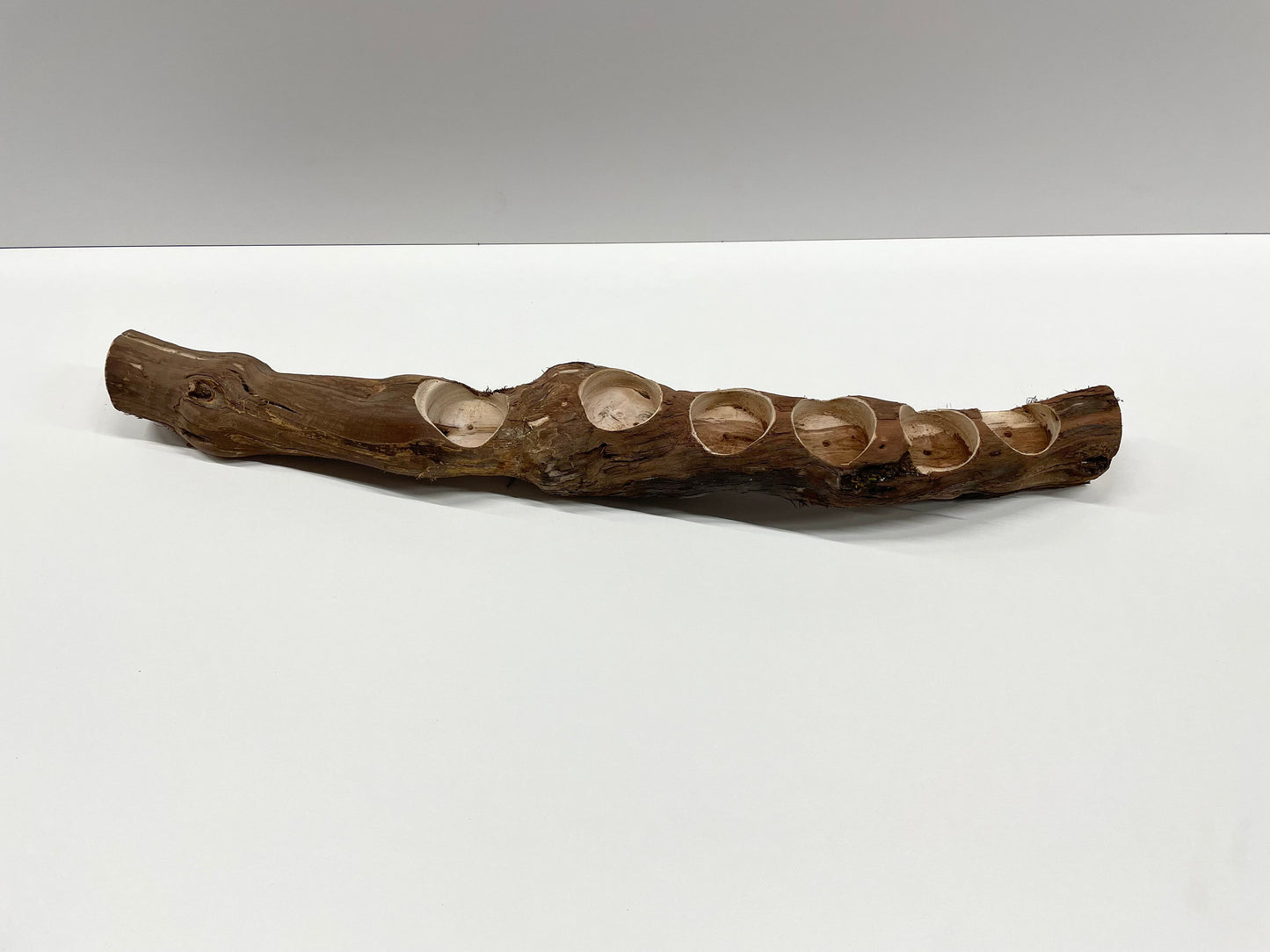 Schnapsglashalter aus einer Weinrebe / Holz / Rebstock / Glashalter