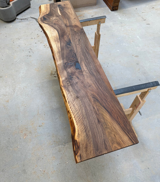 Nussbaumbrett geölt - bis 200cm Länge - XXL Nussbaumplatten - Sideboardablage - Waschtischbrett