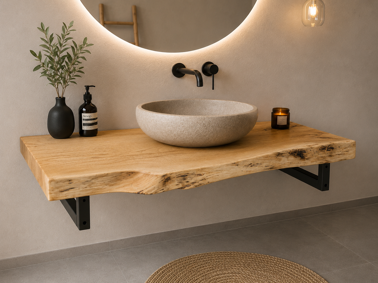 Hochwertiger schwebender Waschtisch aus Eiche | Natürliche Waldkante | Badezimmer Holzplatte | Lackierte Oberfläche | Massivholz Waschtisch | Inkl. Halterung