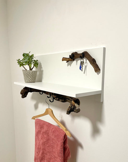 Wandgarderobe in verschiedenen Größen / Jackenhalter / Garderobe aus Holz / Handgemachte Garderobe / Weiße Garderobe